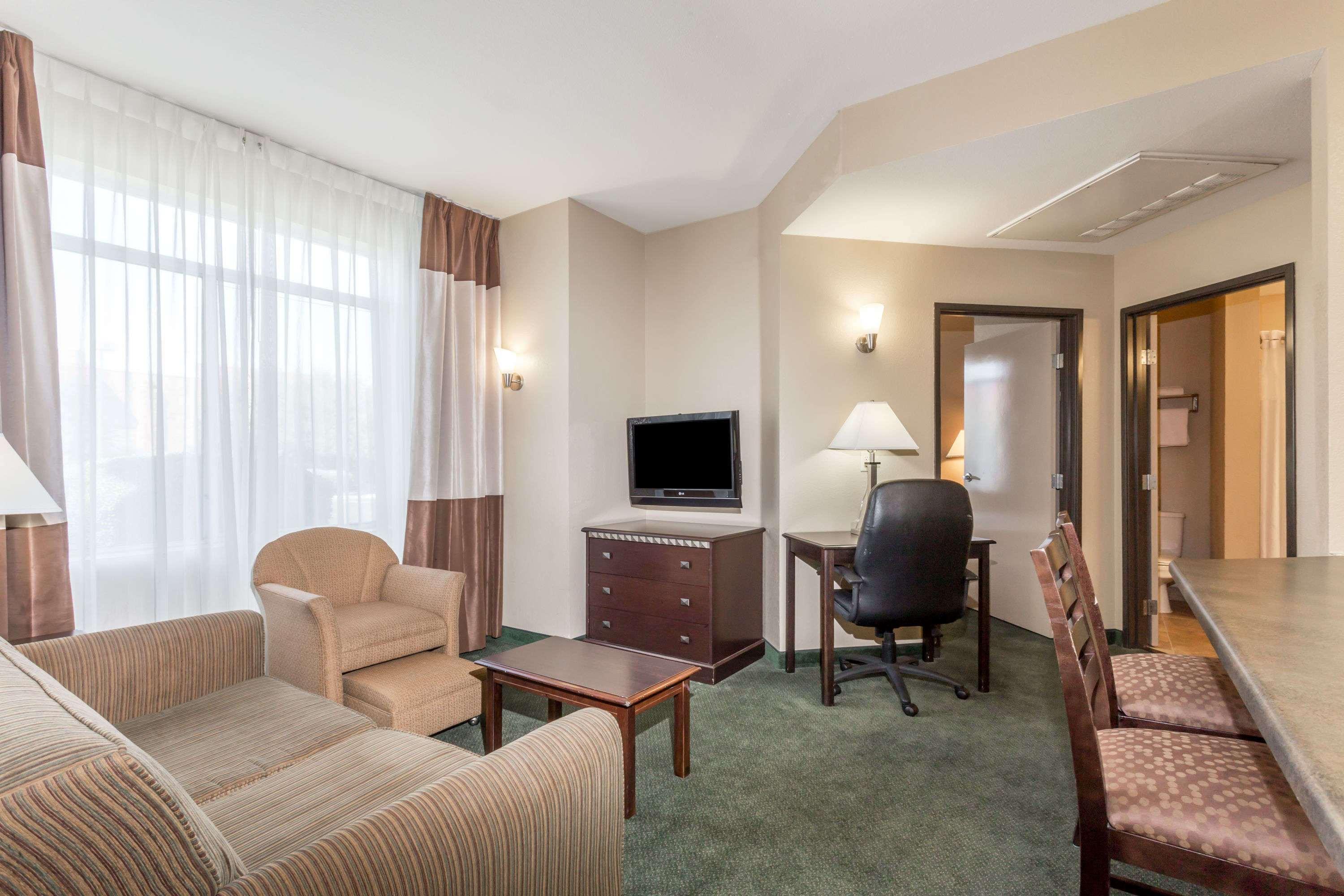Hawthorn Suites By Wyndham Chandler Kültér fotó